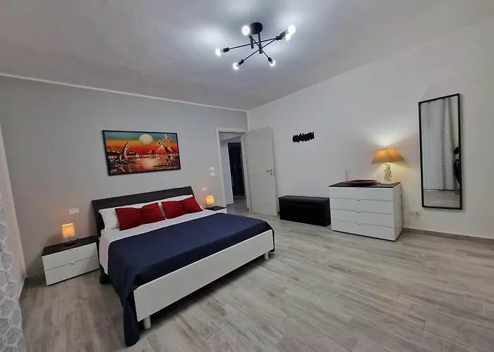 L'aurora Locazione Turistica *